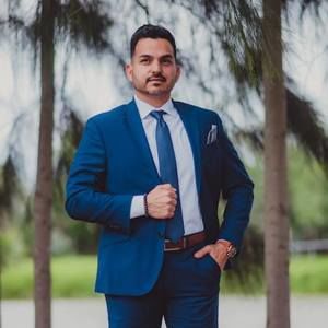 Meet your Posher, Gus